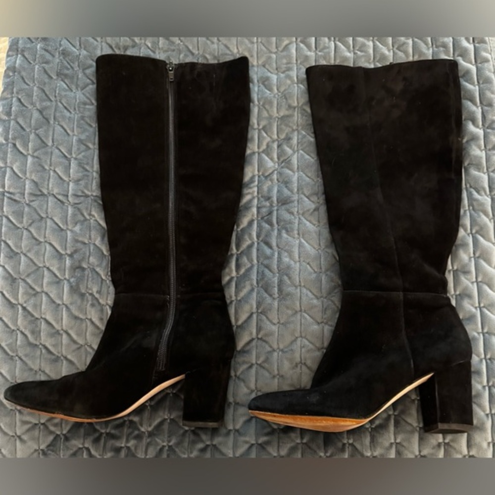 Ann Taylor Black Suede Boots (6.5M)